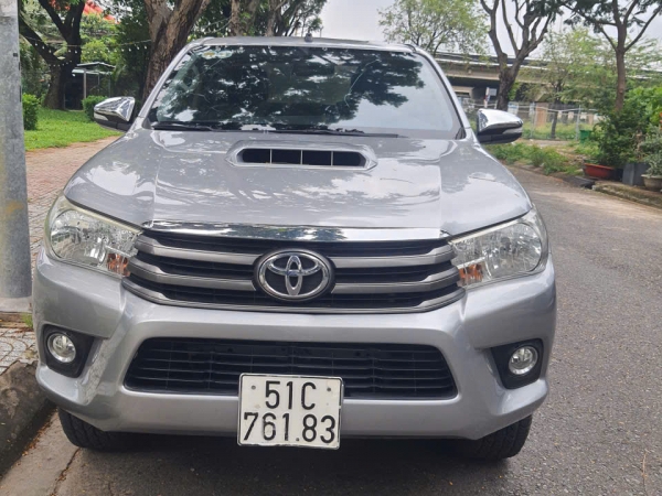 TOYOTA HILUX 4x2 MT – SẢN XUẤT 2016