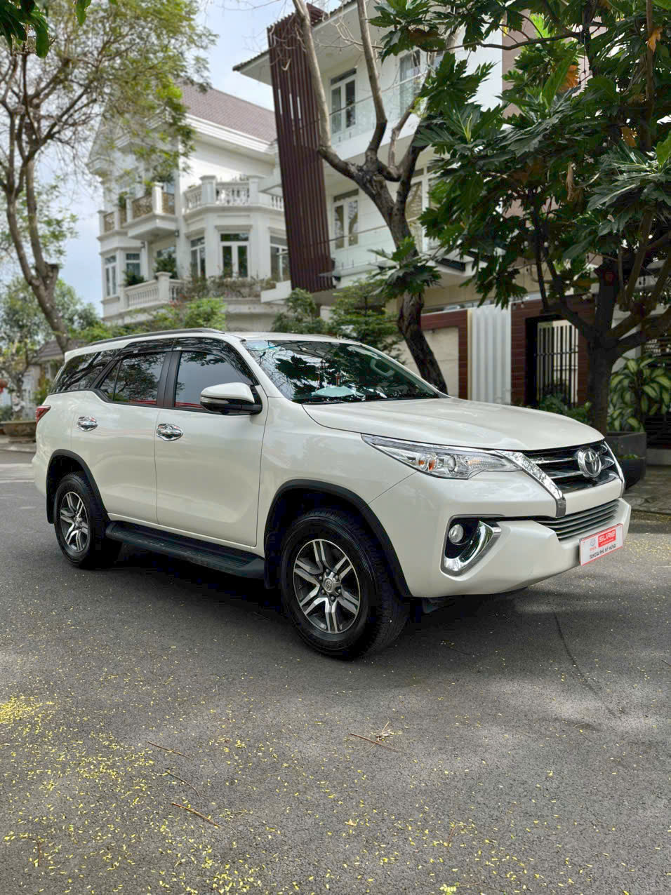 Khách Hàng Cần Bán Xe Toyota Qua Sử Dụng? Hãy Đến Ngay Toyota Sure Phú Mỹ Hưng! 3